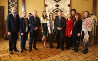 Традиції мистецької освіти Буковини (виставка ЧНУ ім. Ю.Федьковича) за сприяння Президентського фонду Л.Кучми «Україна»